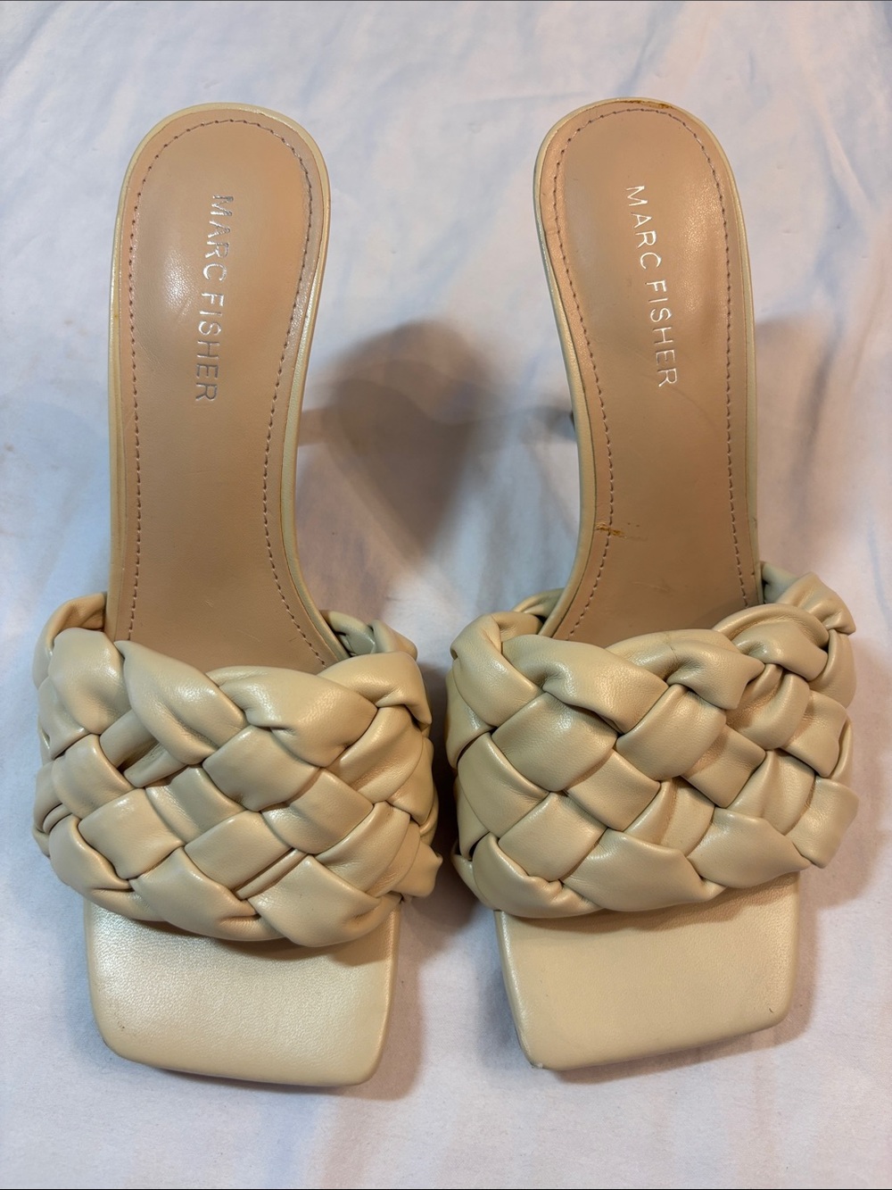 Marc Fisher Draya Braided Slide/mule Sandals in Cream, size 7.5 EUC